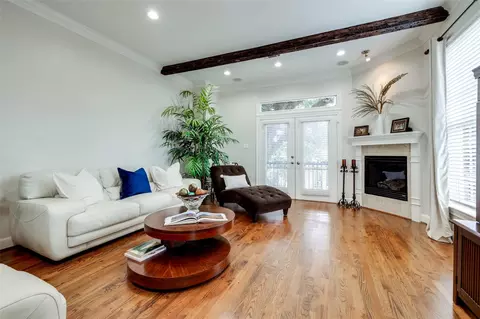 5306 Nolda St #A, Houston, TX 77007