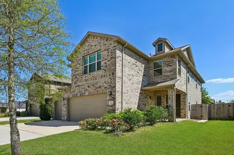1728 Brushy Cedar Ct, Conroe, TX 77301