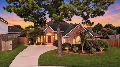 19407 Solon Springs Ct, Tomball, TX 77375