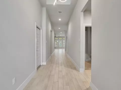 Entry Way - 2918 Skerne Forest Dr, Spring, TX 77373 photo 2 of 2