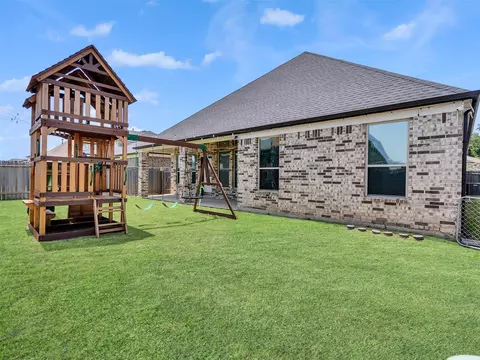 Exterior - 2918 Skerne Forest Dr, Spring, TX 77373 photo 6 of 7