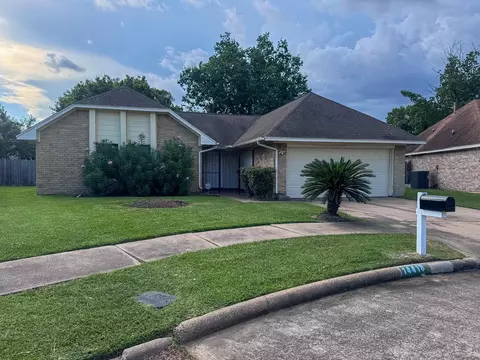 14418 Moorfield Dr, Houston, TX 77083