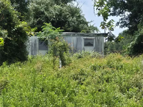 Exterior - 37623 Meadowview Dr, Hempstead, TX 77445 photo 7 of 7