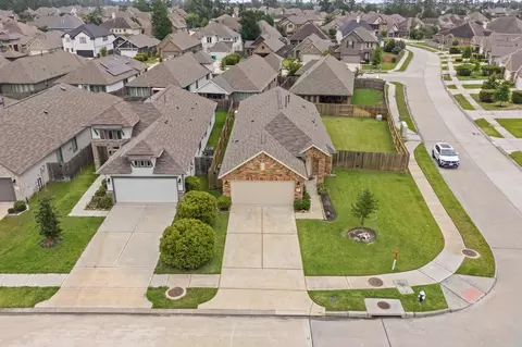 View/Area - 2702 Meadow View Ln, Conroe, TX 77385 photo 1 of 4