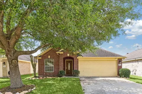 5914 Yaupon Ridge Dr, Richmond, TX 77469