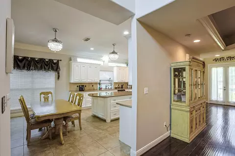 Entry Way - 30119 W Geneva Dr, Spring, TX 77386 photo 4 of 7