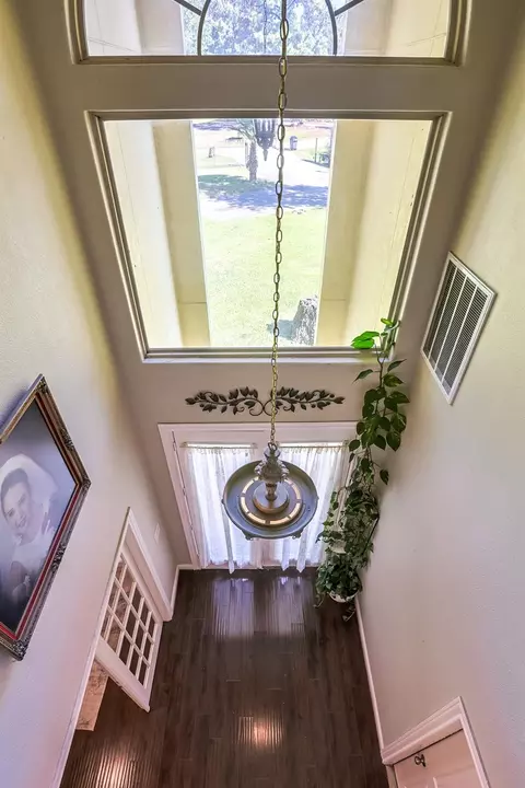 Entry Way - 30119 W Geneva Dr, Spring, TX 77386 photo 3 of 7