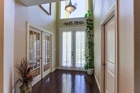 Entry Way - 30119 W Geneva Dr, Spring, TX 77386 photo 2 of 7