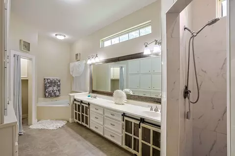 Bath - 30119 W Geneva Dr, Spring, TX 77386 photo 1 of 5
