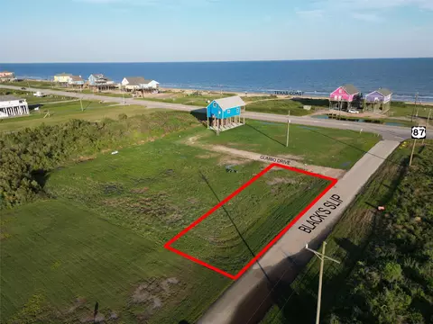 2302 Gumbo Dr, Gilchrist, TX 77617