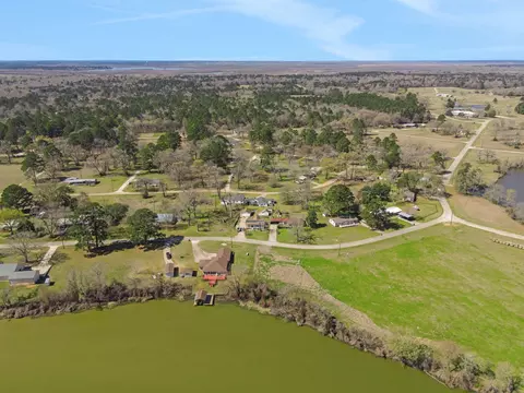 View/Area - 144 Thornton, Trinity, TX 75862 photo 5 of 5