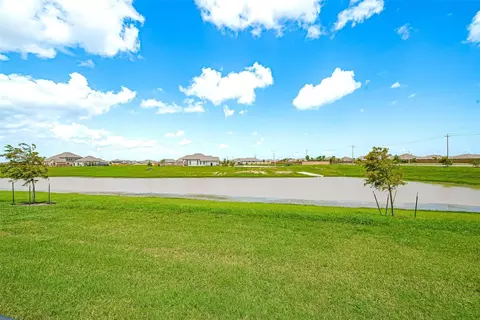 2702 Ballast Green Dr, La Marque, TX 77568
