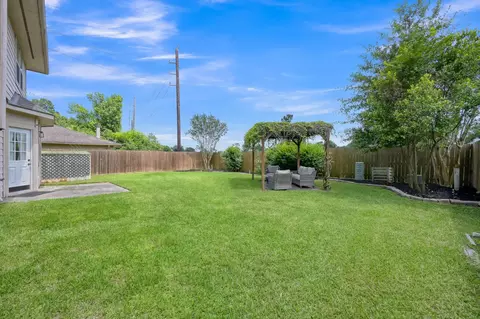 Exterior - 1396 Havelock Dr, Spring, TX 77386 photo 5 of 6