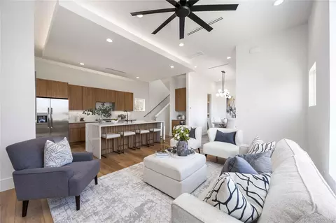 322 Janisch, Houston, TX 77018