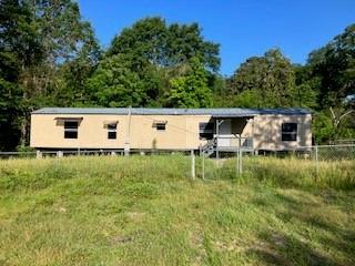 170 Page Ave, Shepherd, TX 77371 photo 1