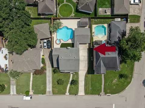 View/Area - 47 Devonshire Dr, Conroe, TX 77304 photo 4 of 6