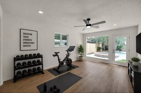 Other - 47 Devonshire Dr, Conroe, TX 77304 photo 3 of 9