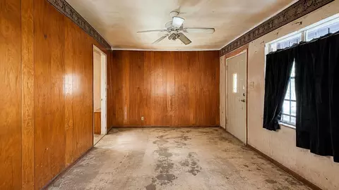 617 Willow St, Spring, TX 77373 photo 4