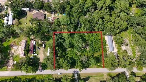 21289 Walker Dr, Conroe, TX 77306