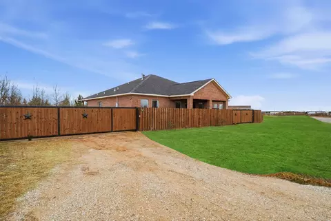 2060 Road 5704, Cleveland, TX 77327