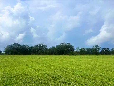 1238 Frontier Trl, Angleton, TX 77515