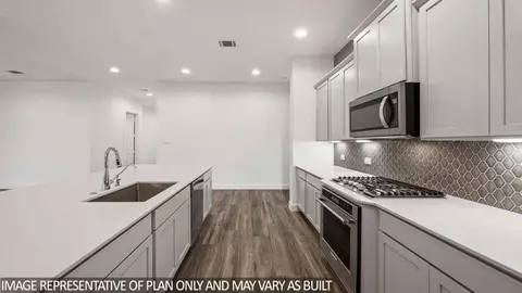 Kitchen - 3508 N Rolling Thunder, Conroe, TX 77303 photo 3 of 4