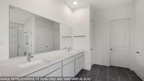 Bath - 3508 N Rolling Thunder, Conroe, TX 77303 photo 3 of 4
