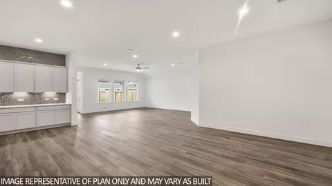 Living - 3508 N Rolling Thunder, Conroe, TX 77303 photo 3 of 5