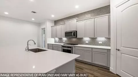 Kitchen - 3508 N Rolling Thunder, Conroe, TX 77303 photo 4 of 4