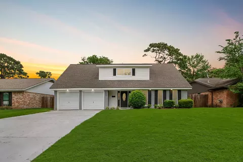 14527 Duncannon Dr, Houston, TX 77015