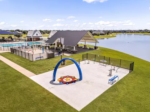 Other - 9418 Mcdowell Dr, Rosenberg, TX 77469 photo 6 of 6