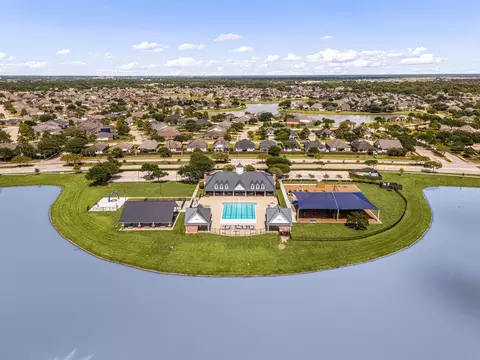View/Area - 9418 Mcdowell Dr, Rosenberg, TX 77469 photo 2 of 3