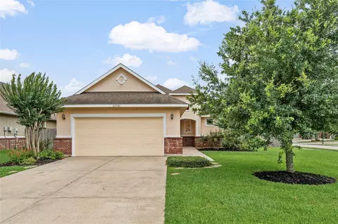 11731 Diamond Ct, Mont Belvieu, TX 77535