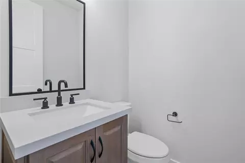 Bath - 17003 Sweet Iris Ct, Conroe, TX 77302 photo 1 of 6