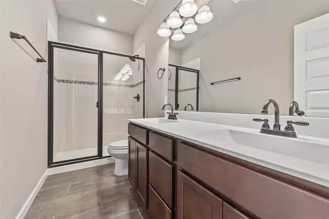 Bath - 217 Oakcrest, Conroe, TX 77304 photo 1 of 3