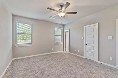 Bedroom - 217 Oakcrest, Conroe, TX 77304 photo 1 of 1