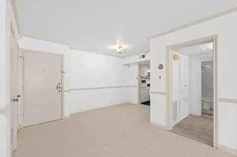 2601 Bellefontaine St #B105, Houston, TX 77025