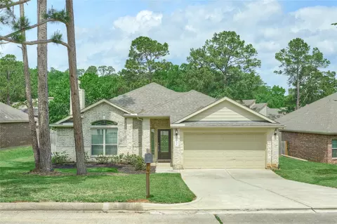 4234 Windswept Dr, Montgomery, TX 77356