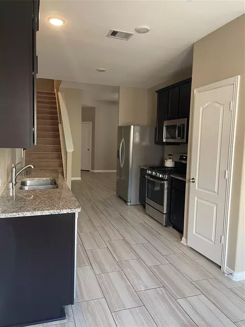 Kitchen - 3230 Harmony Creek Ln, Spring, TX 77386 photo 3 of 4