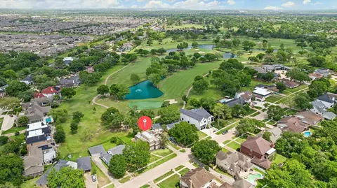 3036 Green Tee Dr, Pearland, TX 77581