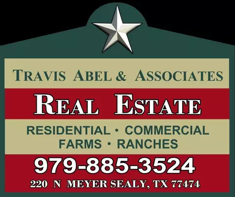 9113 Harvest Rd, Sealy, TX 77474