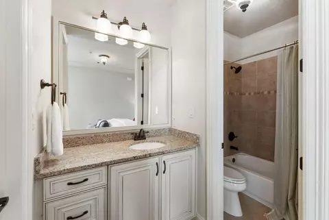 Bath - 119 W Cresta Bend Pl, Spring, TX 77389 photo 1 of 5