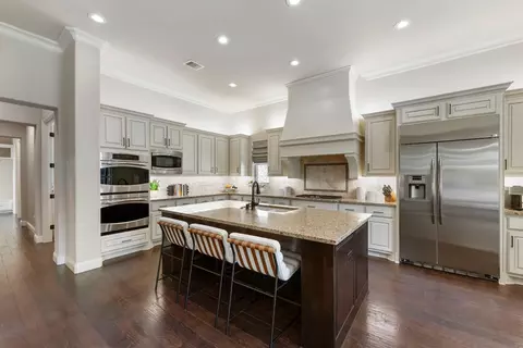 Kitchen - 119 W Cresta Bend Pl, Spring, TX 77389 photo 1 of 1
