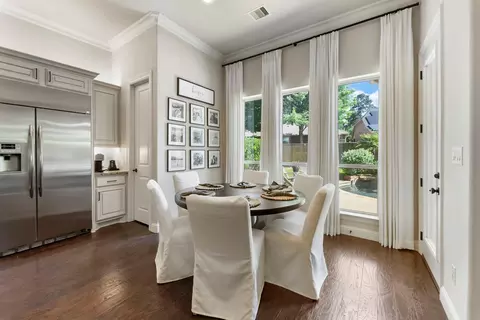 Dining - 119 W Cresta Bend Pl, Spring, TX 77389 photo 1 of 2