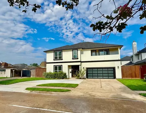 4429 Ella Blvd, Houston, TX 77018