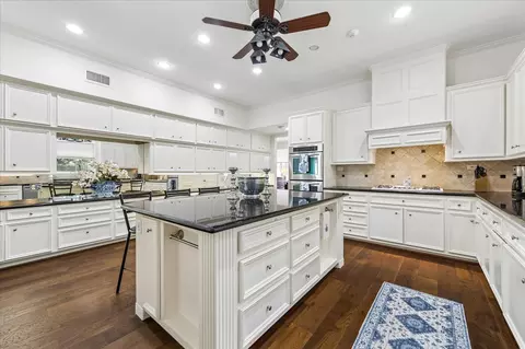 13503 Myrtlea Dr, Houston, TX 77079