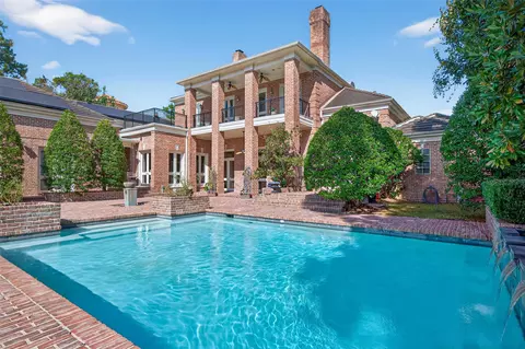 16703 Southern Oaks Drive Dr, Houston, TX 77068