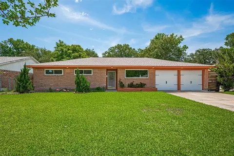 12206 Ashcroft Dr, Houston, TX 77035