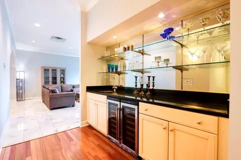2016 Main St #PH 2, Houston, TX 77002