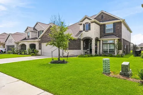 29459 Westhope Dr, Spring, TX 77386 photo 2
